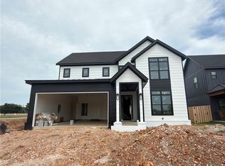 6103 S 41st St, Rogers, AR 72758