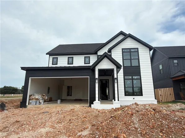 6103 S 41st St, Rogers, AR 72758
