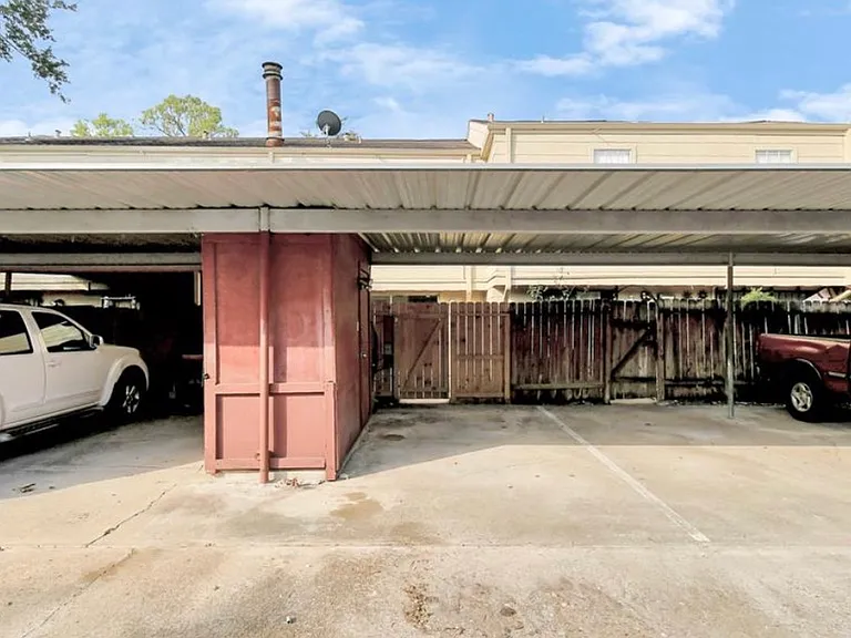 7849 Leonora St — Photo 14