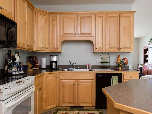3rd image of 2914 Cullison Ct