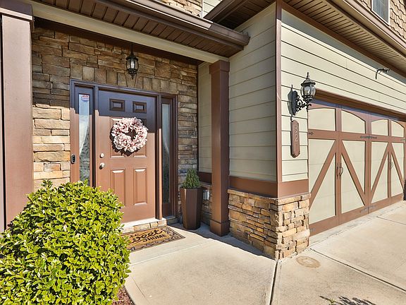 2nd image of 321 Briandwood Dr