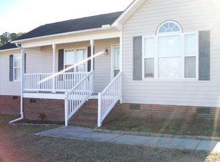 101 Ridge Way Ln, Clayton, NC 27520