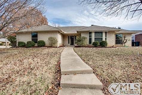 1st image of 4624 Riverview Dr