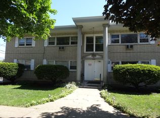 4010 Monroe St APT 102, Bellwood, IL 60104