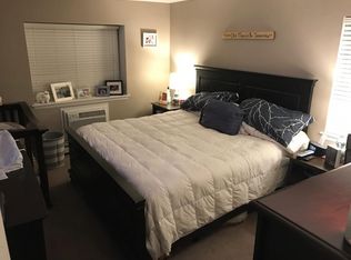 15 Chatham Ct, Brookfield, CT 06804