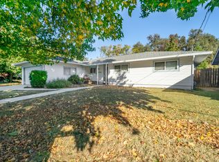 6831 Reflection St, Redding, CA 96001