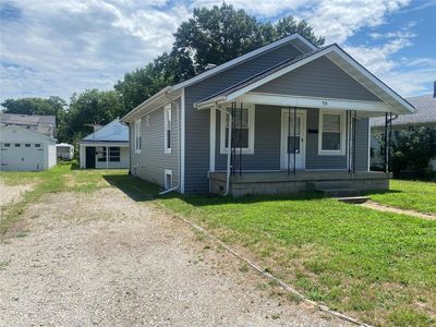 725 Rice St, Wood River, IL, 62095