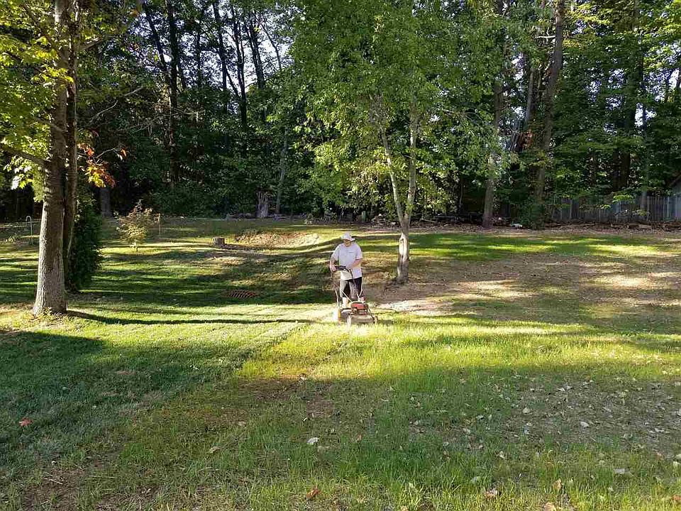 2nd image of 6800 Manchester Blvd