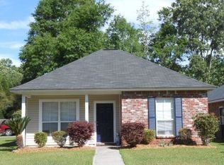 17511 Barrett Ln, Baton Rouge, LA 70817