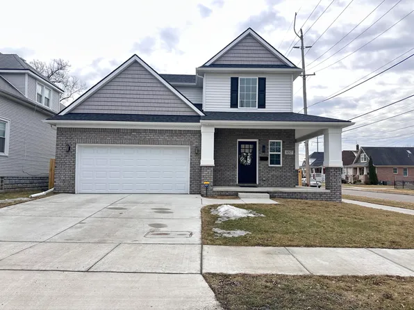 897 Vinewood St, Wyandotte, MI 48192