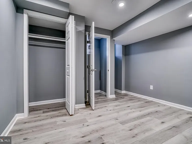 2910 Auchentoroly Ter — Photo 10