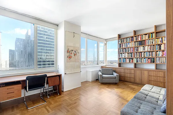 Sold by Compass | media 15