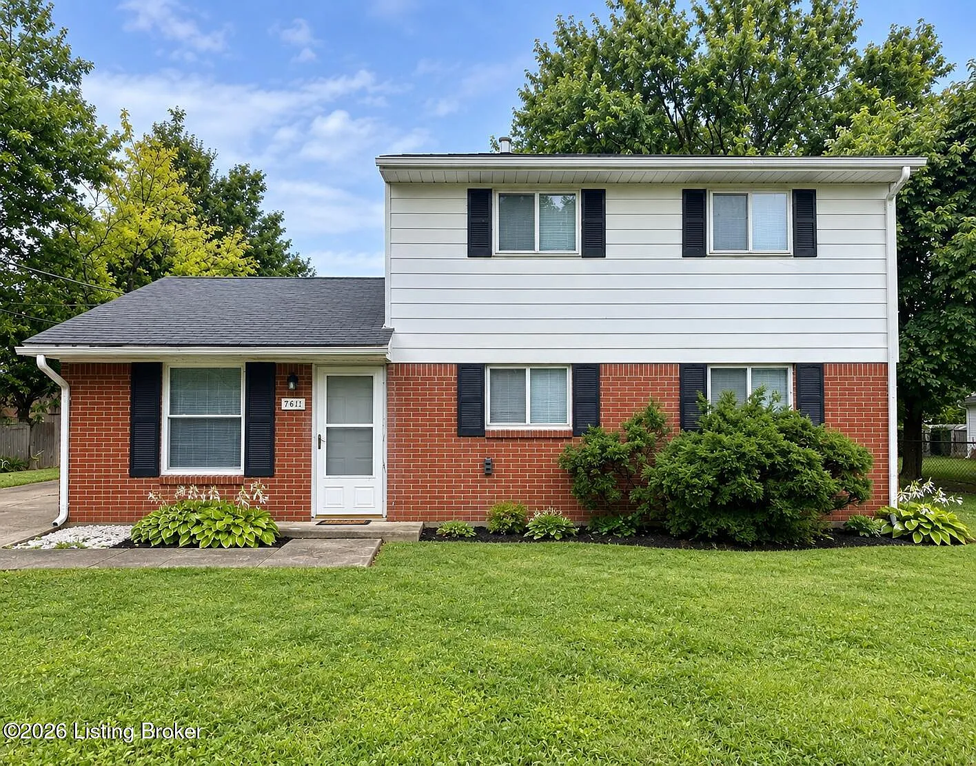 4 bed, 2.0 bath, 1450 sqft, $1,795 — Photo 1