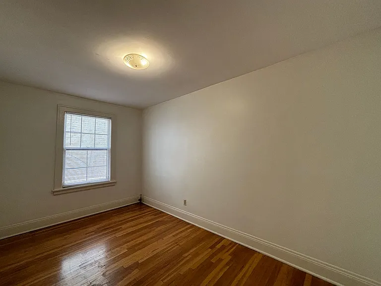 2166 Grand Ave — Photo 13
