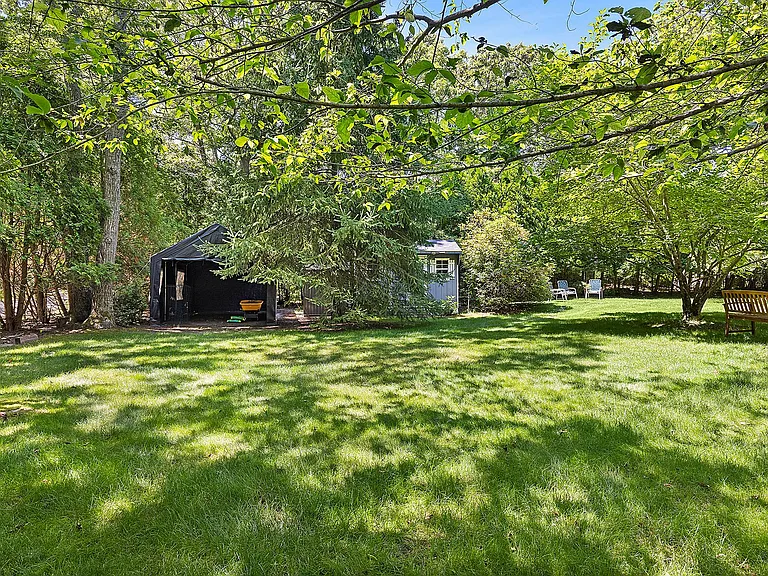 31 Hartley Blvd — Photo 21