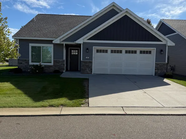 1815 Pine Cone Rd, Saint Cloud, MN 56303