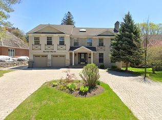 50 Indian Valley Trl, Mississauga, ON L5G2K4