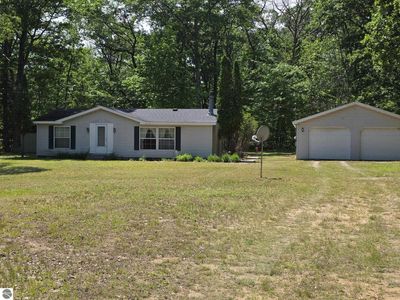 2560 S Yukon Dr, Mikado, MI, 48745