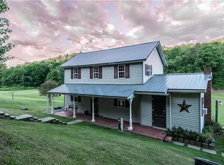 882 Redding Run Rd, Creekside, PA 15732