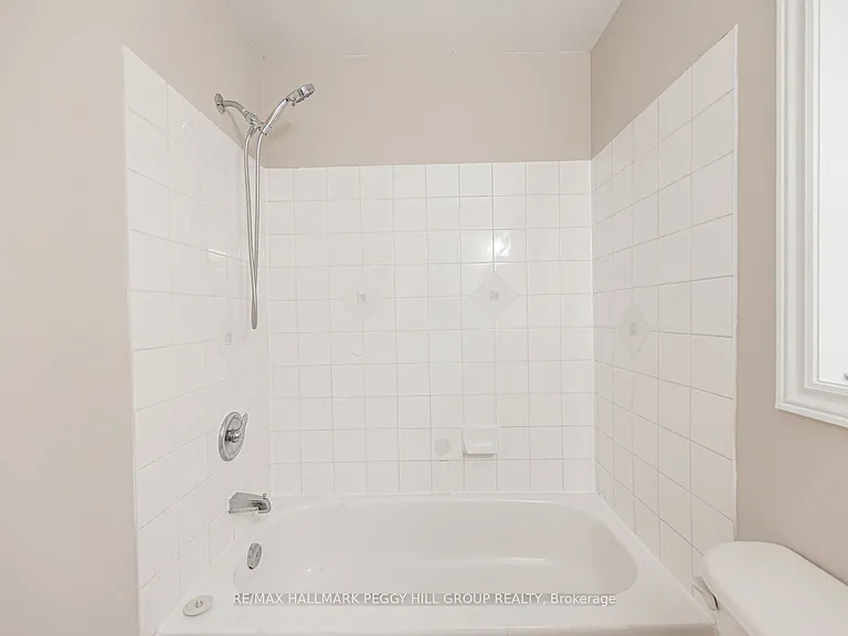 88 Wyandotte St #MAIN — Photo 10