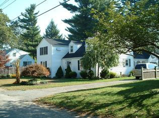 13 Barrows Rd, Reading, MA 01867