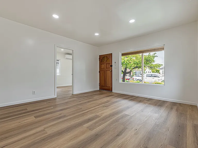 12856 Rubens Ave — Photo 11