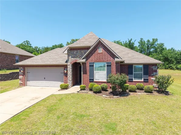 126 Pine St, Greenwood, AR 72936