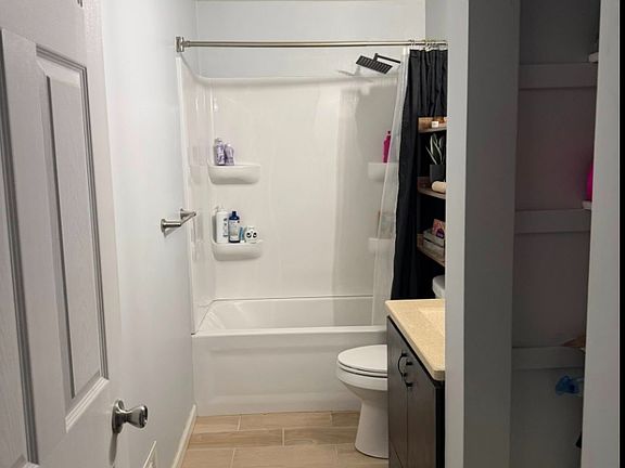 4th image of 128 Vineyard Dr