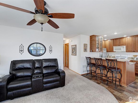 5th image of 161 W Whidbey Ave APT 50