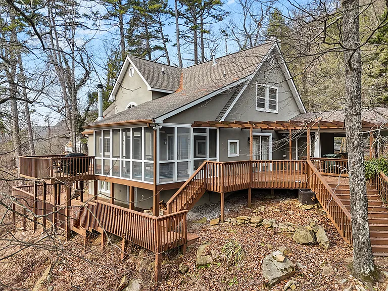 1464 Palisades Rd — Photo 28