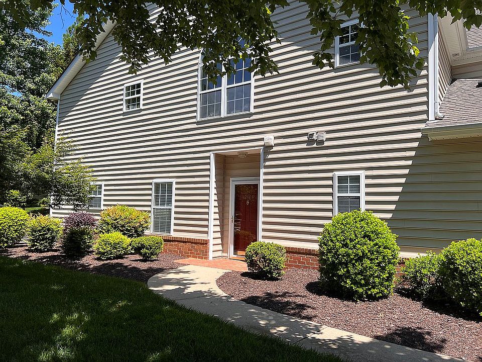 1st image of 12404 Carnoustie Ln