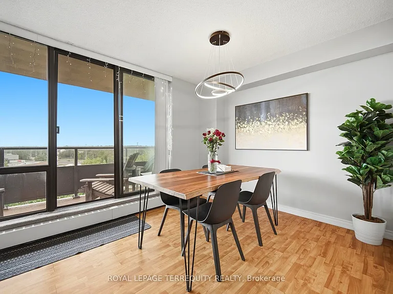 2929 Aquitaine Ave #709 — Photo 9