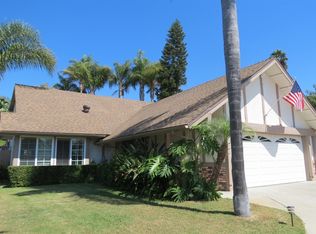 939 Chablis Ln, Vista, CA 92083