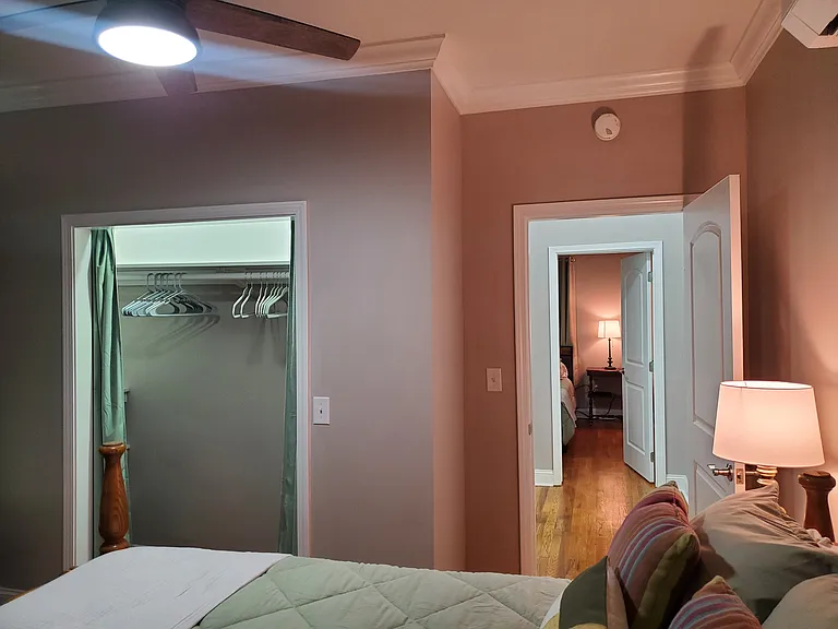 210 S Lynn Ave — Photo 40