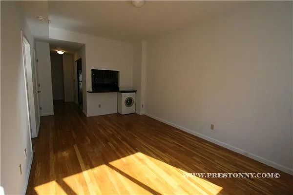 Rented by JM Preston Properties LLC | media 9