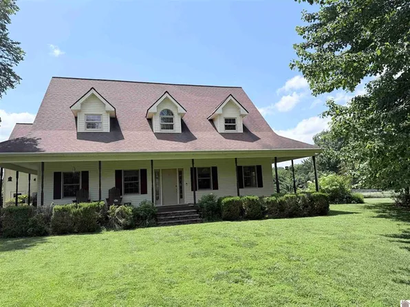 273 Salem Chapel Rd N, Benton, KY 42025