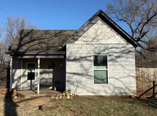 507 S 6th St, Noble, OK 73068