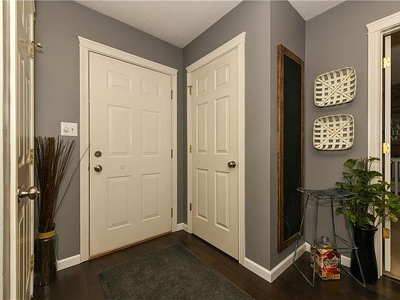 3rd image of 12353 Carriage Stone Dr