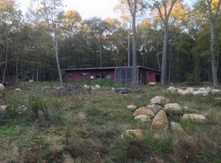 175 Stony Ln, Exeter, RI 02822