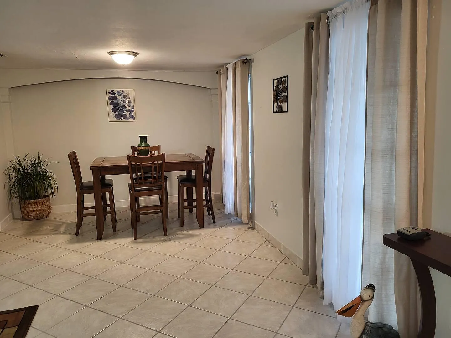 2 bed, 1326 sqft, $2,000 — Photo 4