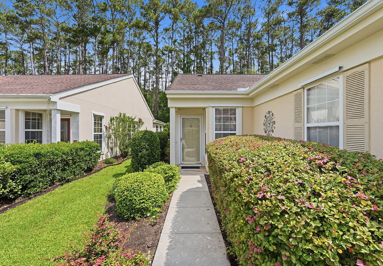 2 bed, 2.0 bath, 1240 sqft, $2,400 — Photo 4