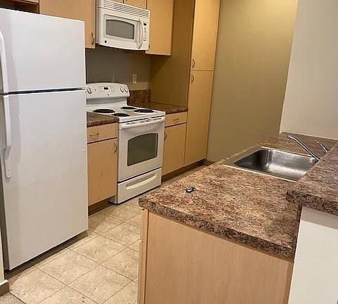 2nd image of 111 N 9th St Unit 618