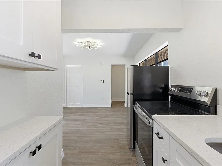 113 145th Ave E #5 — Photo 10