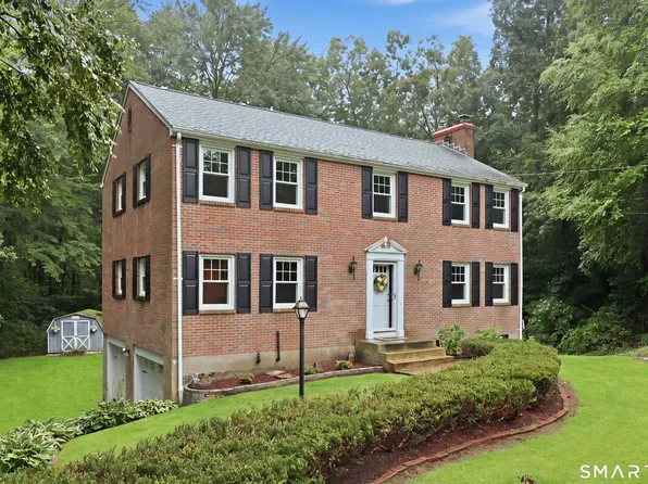 208 Wood Pond Road, Glastonbury, CT 06033