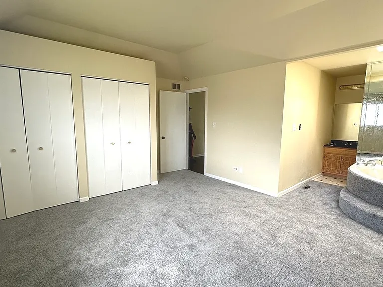22591 Brian Ln — Photo 9