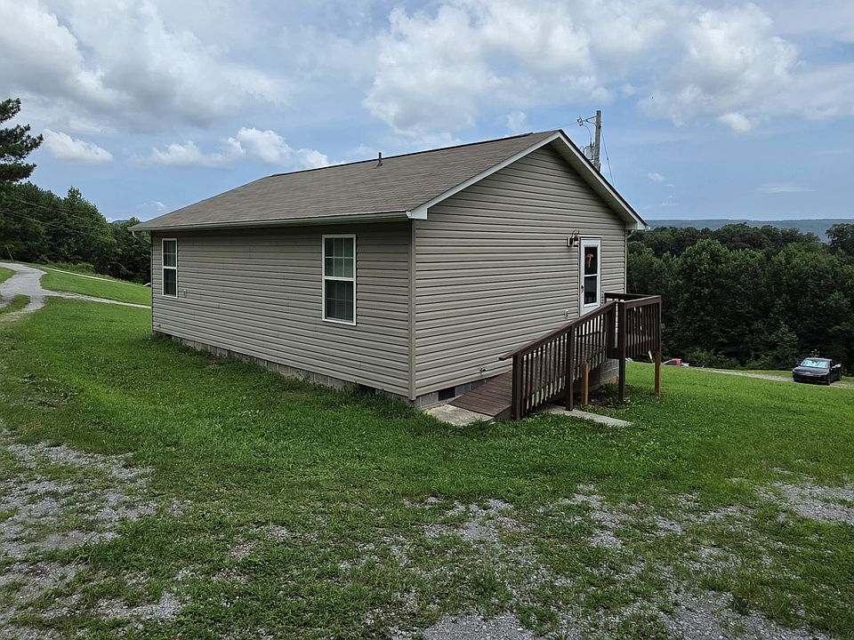 1st image of 210 Dylan Ln