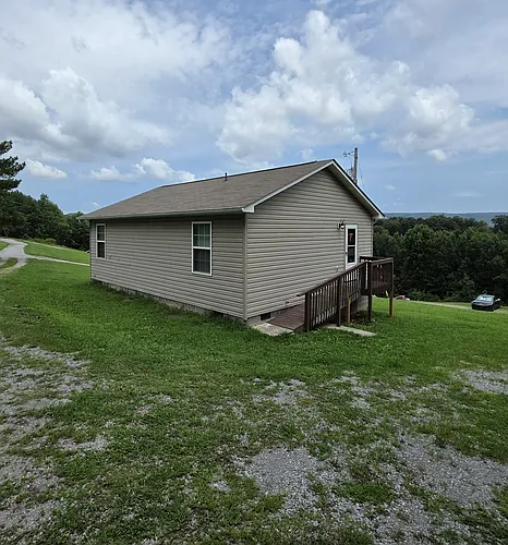 210 Dylan Ln Photo 1