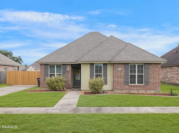 1818 Daspit Rd, New Iberia, LA 70563