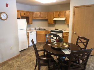 1302 W Traverse Rd #100, Saint Peter, MN 56082