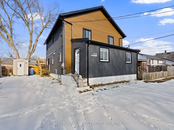 115 Kinnear St, Pt Colborne, ON L3K 1A8